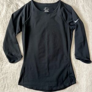 Nike Dri-Fit 3/4 Sleeve Top